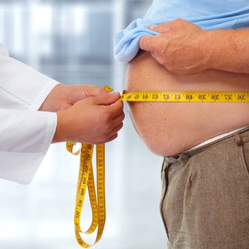 Când oglinda îți rămâne … mică! Cum tratăm corect obezitatea?